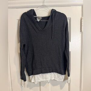 Brochu Walker Charcoal and White V-Neck Hooded Layered Sweater